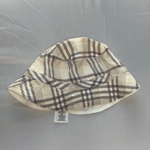 Baby Burberry Hat Reversible 12-24 months